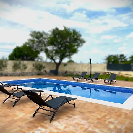 Iris Holiday home *