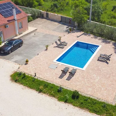 Iris Holiday home *