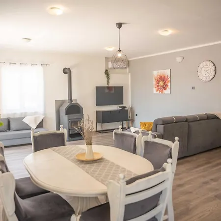 Сasa de vacaciones Iris *