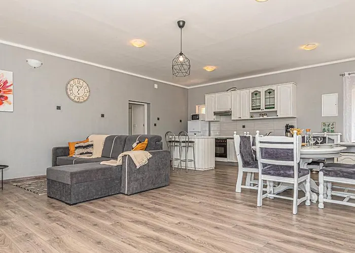 Iris Vikendica Trbounje